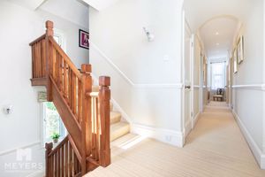 Photo 24- click for photo gallery